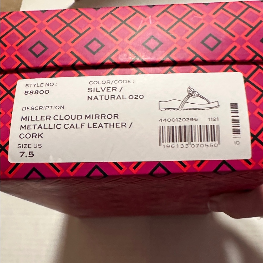 Tory Burch Silver Miller Cloud Mirror Metallic Sandals too big for me never worn - Picture 5 of 5